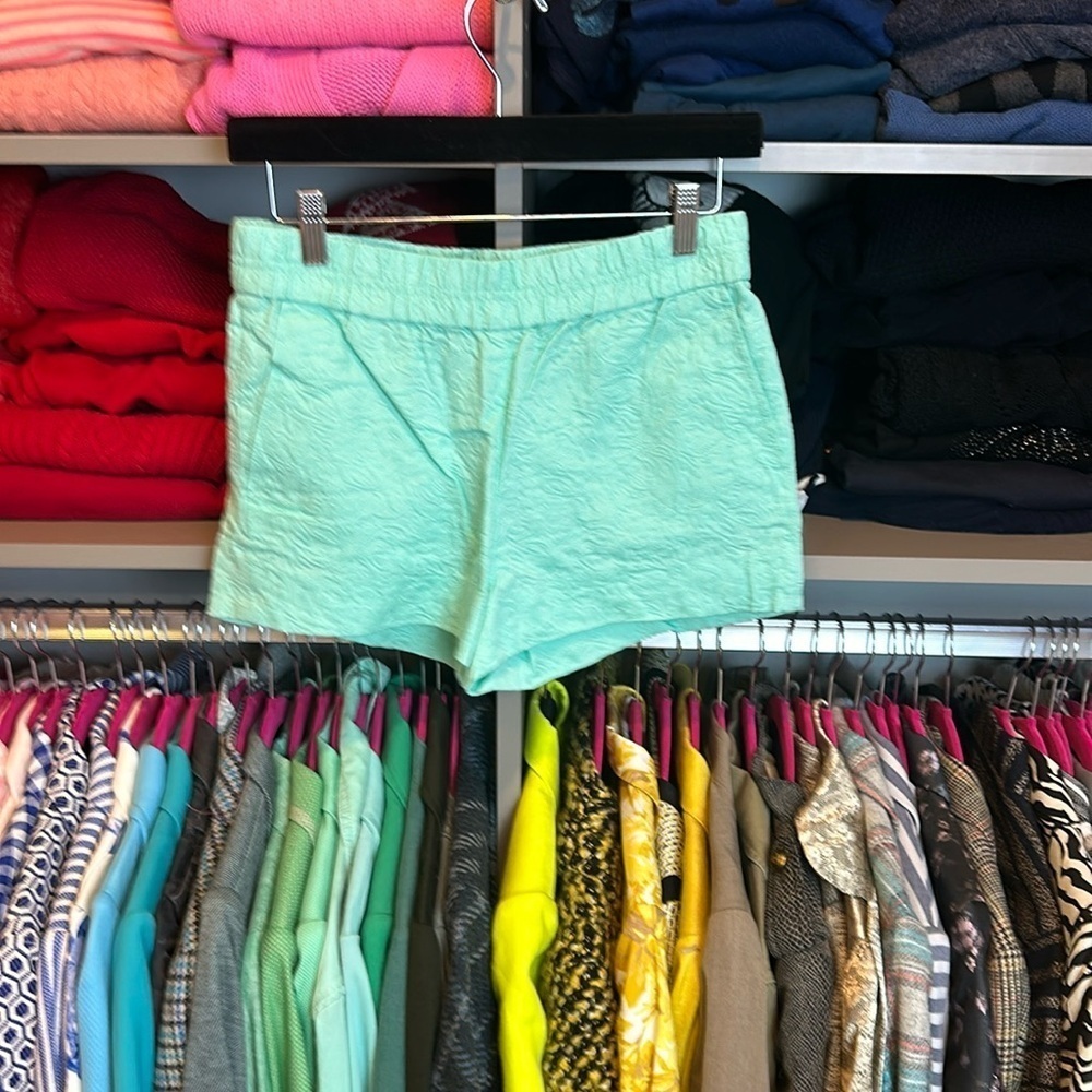 J Crew seafoam green imprinted flowers elasticized waistband 3” shorts size 0